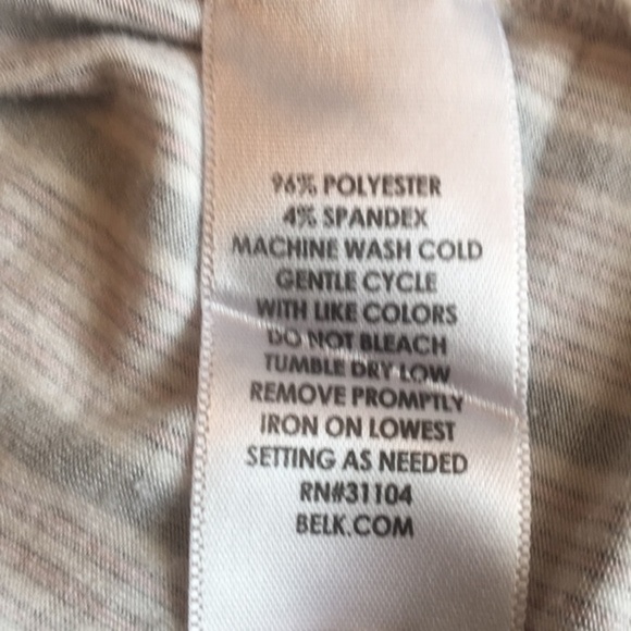 CUPIO Ladies 3/4 length flare sleeved top - sz Large - Picture 8 of 9